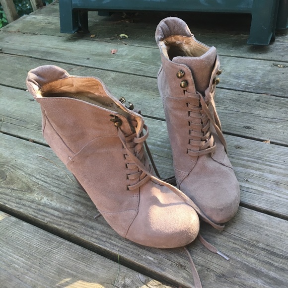 Chunky 4 inch Bootie heels - Picture 2 of 6